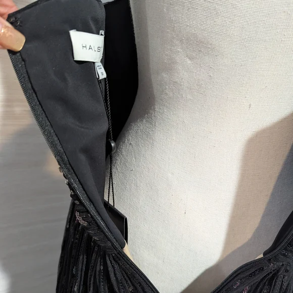 Halston Elegant Black Evening Dress - Picture 11 of 14